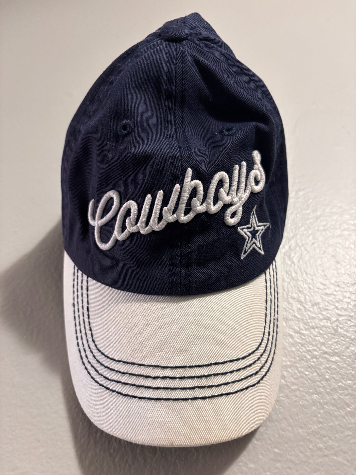 WOMEN'S DALLAS COWBOYS ADJUSTABLE HAT