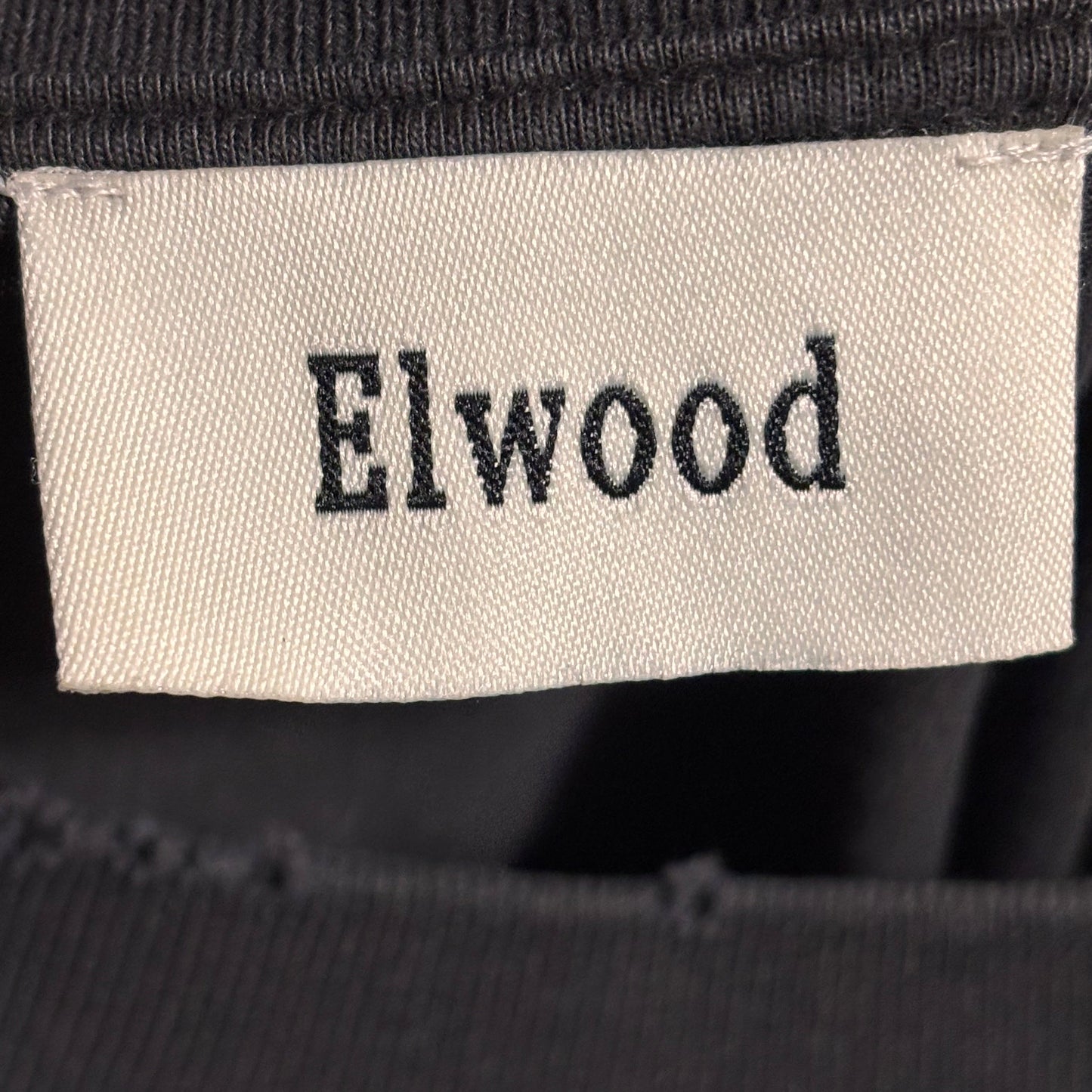 MEN'S ELWOOD DISTRESSED SS CHARCOAL BLANK TEE SZ LARGE